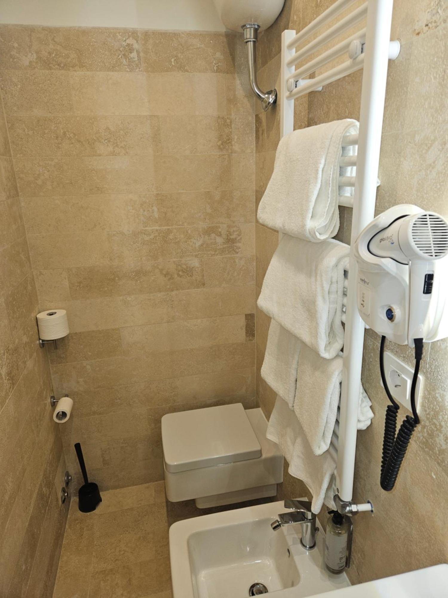 Aca Hotel Viminale ローマ エクステリア 写真