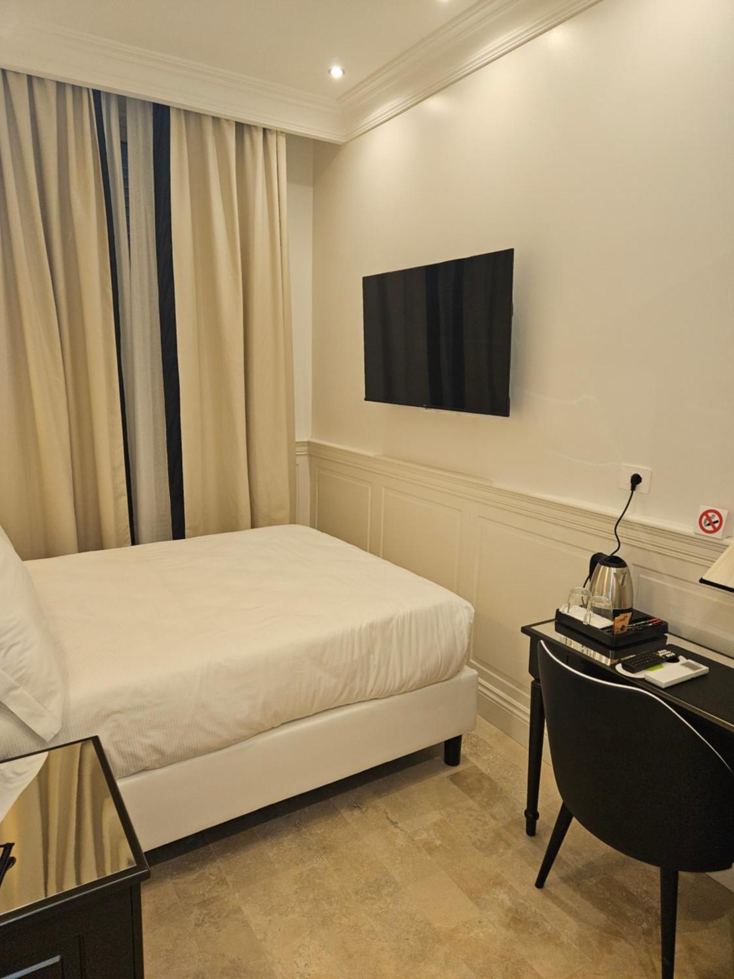 Aca Hotel Viminale ローマ エクステリア 写真